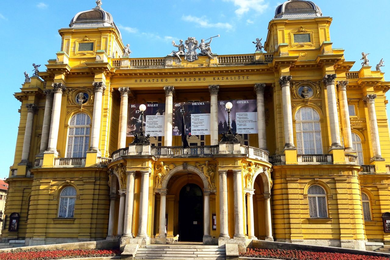 Hrvatsko narodno kazalište (HNK), pročelje